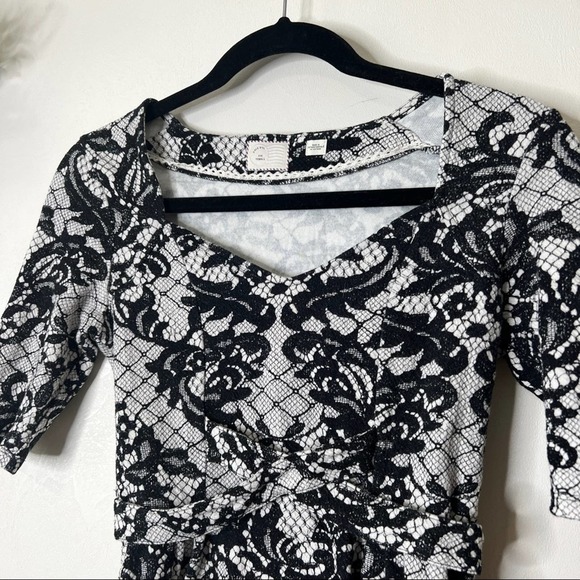 Anthropologie Postmark Leia Peplum Top Size XS - Picture 3 of 6